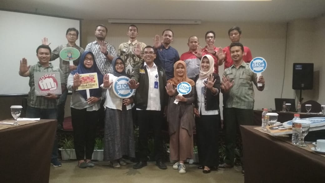 BNN Kota Yogyakarta mengadakan kegiatan Bimbingan Teknis Penggiat Anti Narkoba di dunia usaha/Swasta di wilayah Kota Yogyakarta BNN Kota Yogyakarta mengadakan kegiatan Bimbingan Teknis Penggiat Anti Narkoba di dunia usaha/Swasta di wilayah Kota Yogyakarta