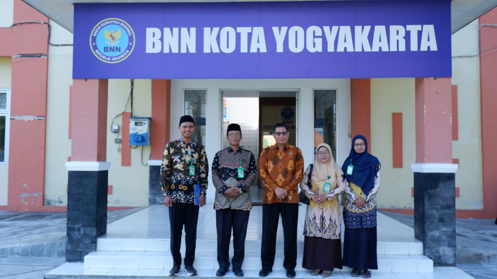 BNN Kota Yogyakarta dan MTsN 1 Yogyakarta Teken Perjanjian Kerja Sama wujudkan Sekolah Bebas Narkoba BNN Kota Yogyakarta dan MTsN 1 Yogyakarta Teken Perjanjian Kerja Sama wujudkan Sekolah Bebas Narkoba